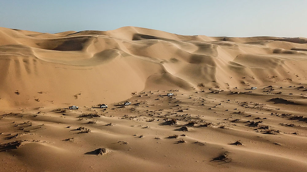 Quartz desert plain, low sun, Namib